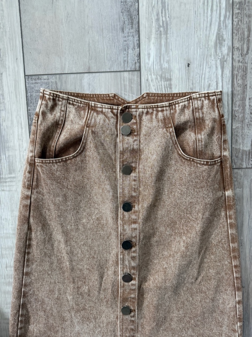 NWT- SoMe Steph Mineral Button Front Midi Denim Skirt size small - Picture 9 of 11